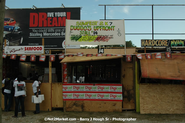 Venue Pre Explosion - Thursday, July 19, 2007 - Red Stripe Reggae Sumfest at Catherine Hall, Montego Bay, St Jamaica, Jamaica W.I. - Negril Travel Guide.com, Negril Jamaica WI - http://www.negriltravelguide.com - info@negriltravelguide.com...!