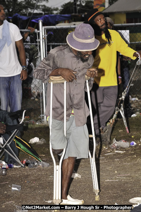 John Holt @ Reggae Sumfest 2008 International Night 2, Catherine Hall, Montego Bay - Saturday, July 19, 2008 - Reggae Sumfest 2008 July 13 - July 19, 2008 - Photographs by Net2Market.com - Barry J. Hough Sr. Photojournalist/Photograper - Photographs taken with a Nikon D300 - Negril Travel Guide, Negril Jamaica WI - http://www.negriltravelguide.com - info@negriltravelguide.com...!