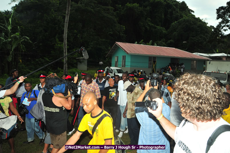 Usain Bolt of Jamaica - The Fastest Man In The World  - Usain Bolt Homecoming Celebrations - Press Conference at the Grand Bahia Principe &amp; Sherwood Content - Waldensia Primary School - Photographs by Net2Market.com - Barry J. Hough Sr. Photojournalist/Photograper - Photographs taken with a Nikon D300 - Negril Travel Guide, Negril Jamaica WI - http://www.negriltravelguide.com - info@negriltravelguide.com...!