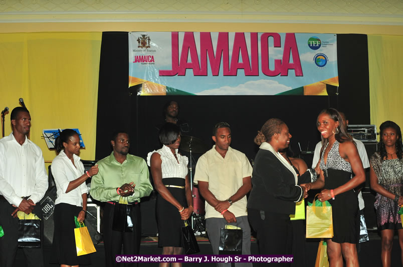 Jamaica's Olympic Athletes Reception at the Ritz Carlton - The City of Montego Bay Welcomes Our 2008 Olympians - Western Motorcade - Civic Ceremony - A Salute To Our Beijing Heros - Ritz Carlton Golf & Spa Resort, Montego Bay, Jamaica - Tuesday, October 7, 2008 - Photographs by Net2Market.com - Barry J. Hough Sr. Photojournalist/Photograper - Photographs taken with a Nikon D300 - Negril Travel Guide, Negril Jamaica WI - http://www.negriltravelguide.com - info@negriltravelguide.com...!