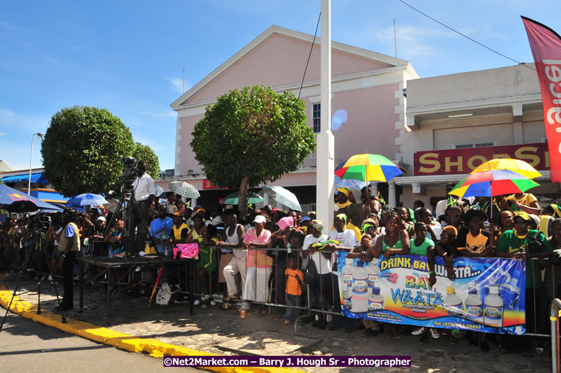 The City of Montego Bay Welcomes Our 2008 Olympians - Western Motorcade - Civic Ceremony - A Salute To Our Beijing Heros - Sam Sharpe Square, Montego Bay, Jamaica - Tuesday, October 7, 2008 - Photographs by Net2Market.com - Barry J. Hough Sr. Photojournalist/Photograper - Photographs taken with a Nikon D300 - Negril Travel Guide, Negril Jamaica WI - http://www.negriltravelguide.com - info@negriltravelguide.com...!